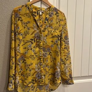 Kut from the Kloth sheer top.  Yellow; medium